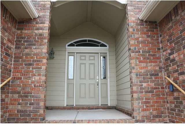 10622 E Boston Ct, Wichita, KS 67207