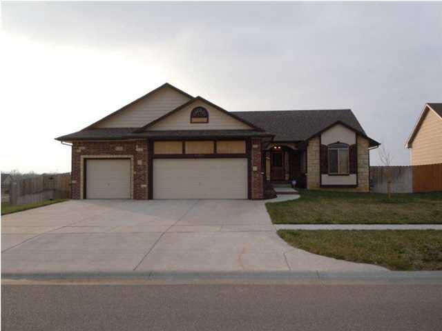3001 Rough Creek, Derby, KS 67037