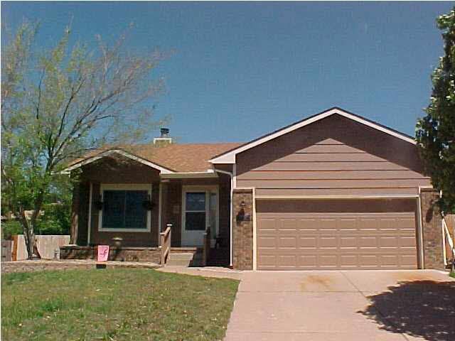 1700 E Pinion, Derby, KS 67037