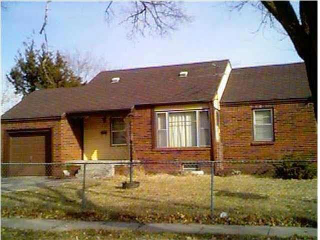 1602 N Glendale, Wichita, KS 67208