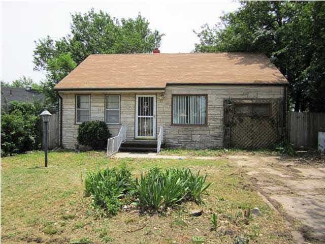 5507 E Murdock, Wichita, KS 67208