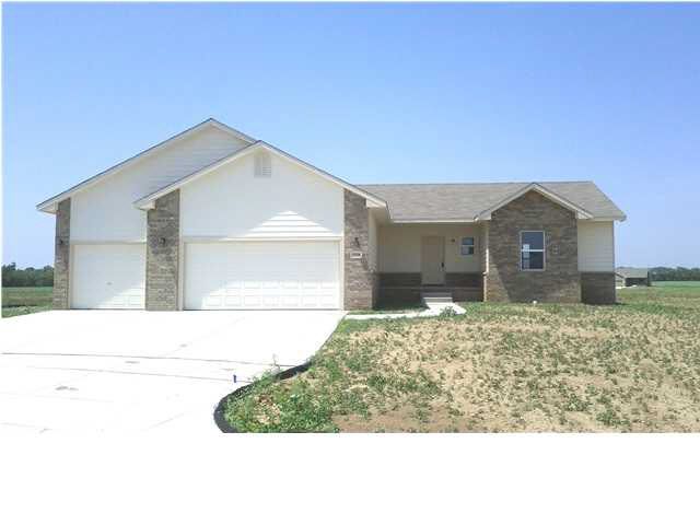 1916 Violet Ct, Andover, KS 67002
