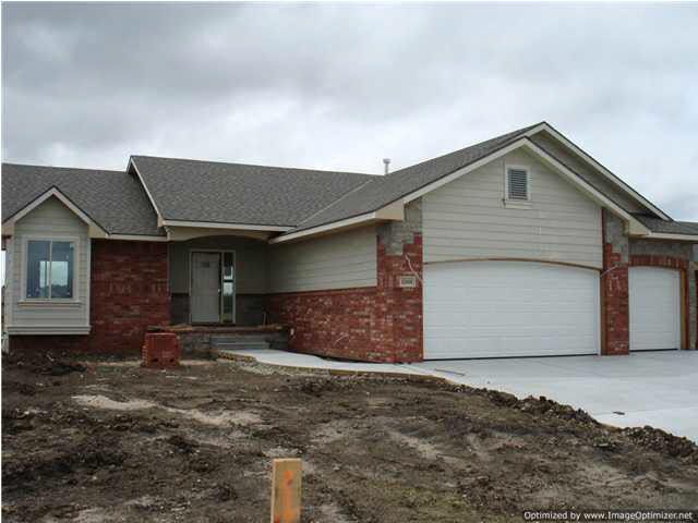 12410 E Casa Bella, Wichita, KS 67207