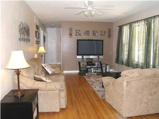 424 S Derby, Derby, KS 67037
