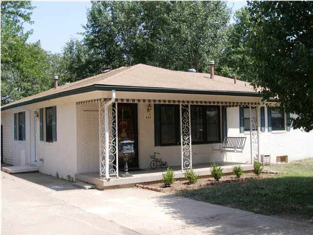 424 S Derby, Derby, KS 67037