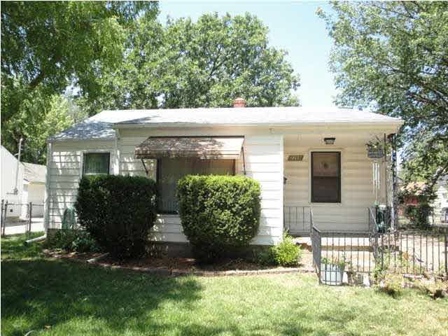 2209 S Ellis, Wichita, KS 67211