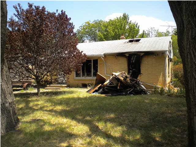 1802 S Drollinger, Wichita, KS 67218