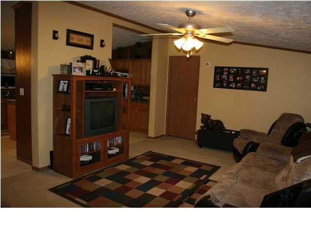 8060 NW 30th, Towanda, KS 67144