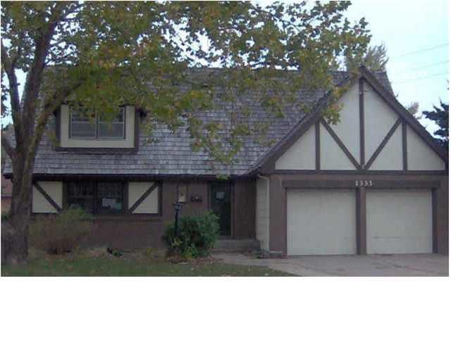 1333 Dunsworth, Wichita, KS 67212