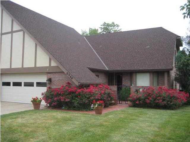 8244 E Douglas, Wichita, KS 67206