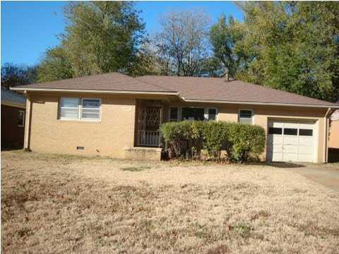 425 S Lakeview, Derby, KS 67037