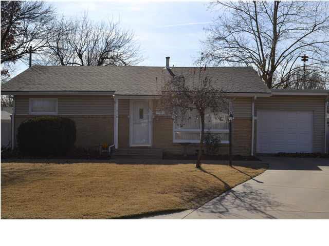 1310 Pleasantview, Derby, KS 67037