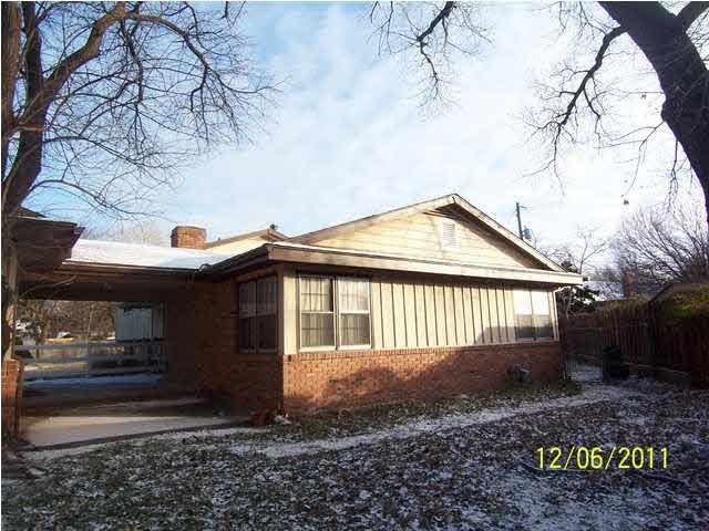1102 N Farmstead, Wichita, KS 67208