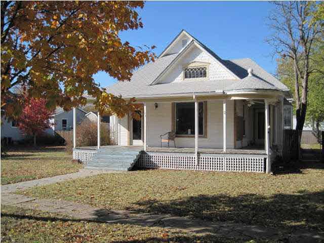 123 S Lee, Clearwater, KS 67026