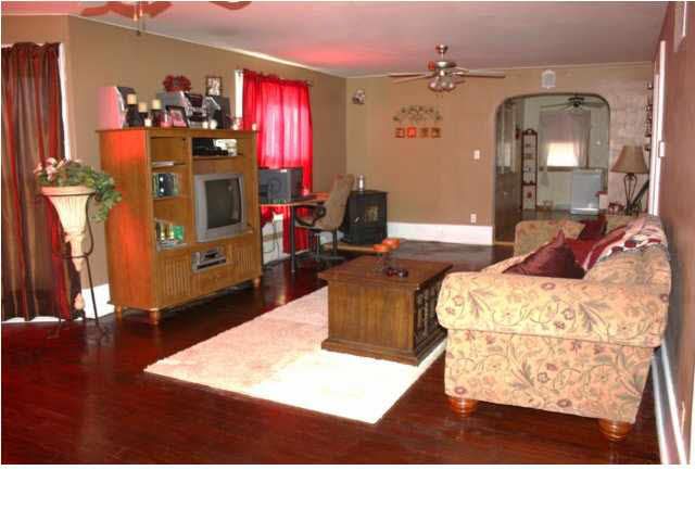 511 N Main, Belle Plaine, KS 67013