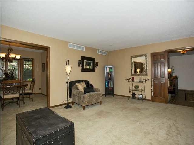 8320 E Brentmoor, Wichita, KS 67206
