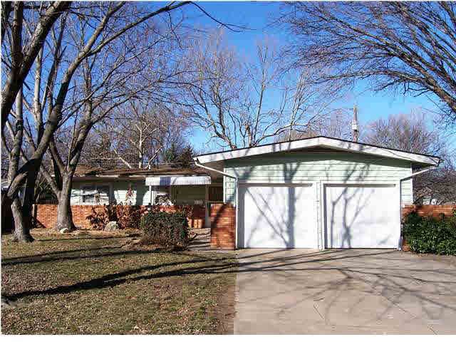 1415 N Pleasantview, Derby, KS 67037