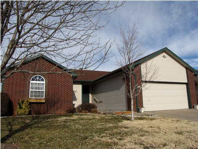 4884 E Ashton, Bel Aire, KS 67220