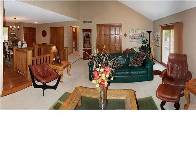 218 S Pine Grv, Wichita, KS 67209