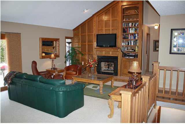 218 S Pine Grv, Wichita, KS 67209