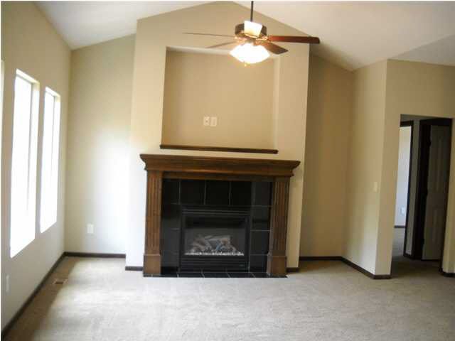 12603 E Woodspring St, Wichita, KS 67226