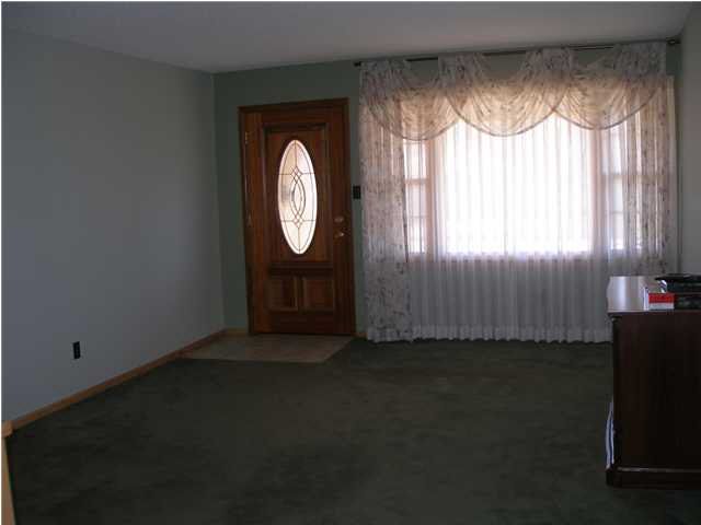 102 E English, Mulvane, KS 67110