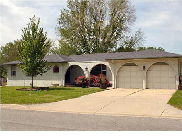 121 S 4th, Clearwater, KS 67026