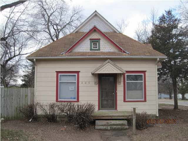 303 Emery, Mulvane, KS 67110