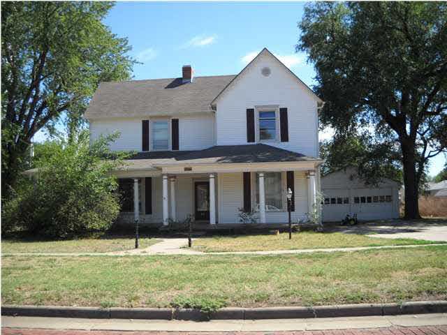511 W Main, Harper, KS 67058