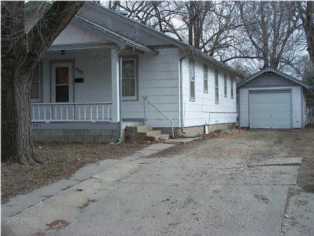 501 E 10th, Newton, KS 67114