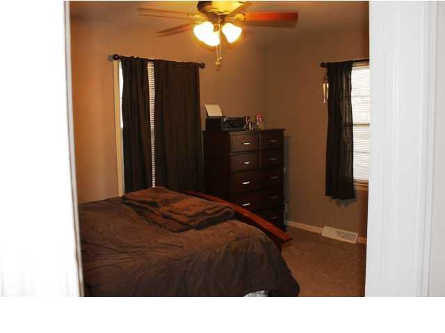 4809 E Morris, Wichita, KS 67218