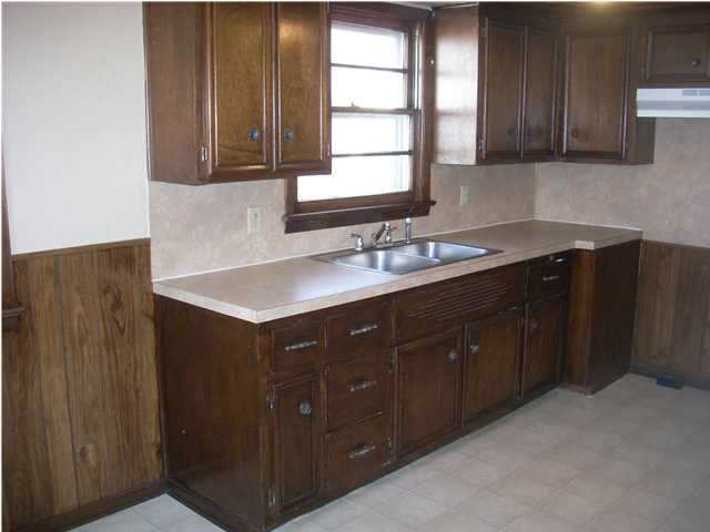 3140 S Bonn, Wichita, KS 67217