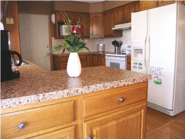 601 E 5th St, Goddard, KS 67052