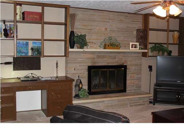 217 S 7th, Colwich, KS 67030