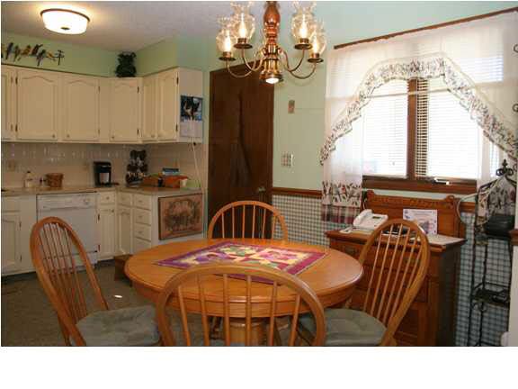212 E Rosewood, Derby, KS 67037