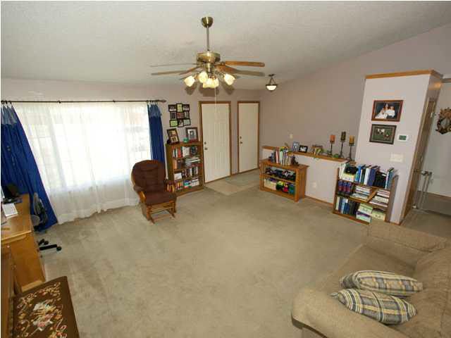 1602 E Summerwood St, Goddard, KS 67052