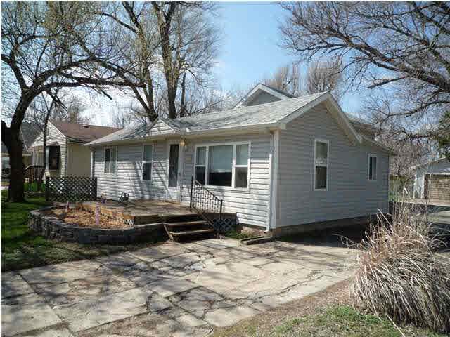 809 N Custer, Wichita, KS 67203