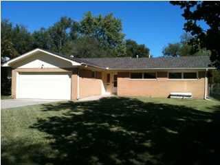 5708 E 10th St, Wichita, KS 67208