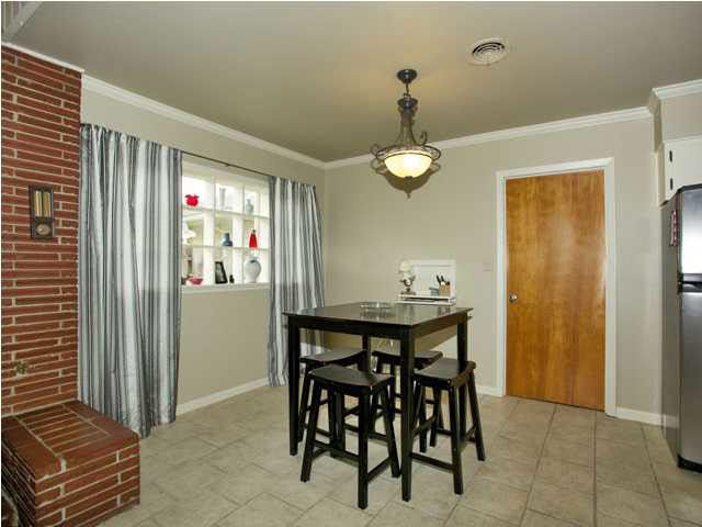 147 N Brookside, Wichita, KS 67208