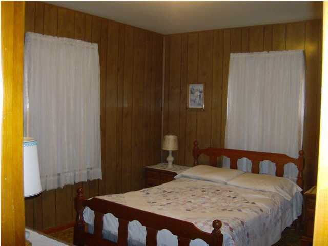 1707 E 10th, Newton, KS 67114