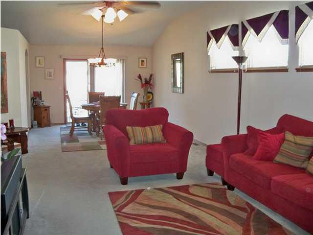 225 Maple Dunes Ct, Wichita, KS 67235