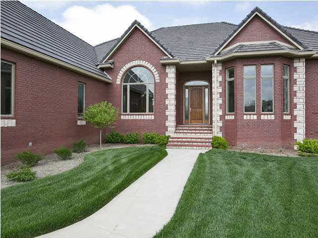 2113 N Crooked Pine, Wichita, KS 67230