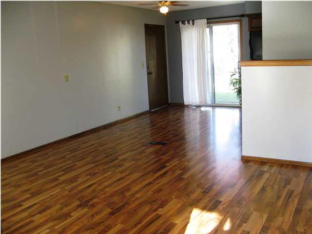 1012 N Compton, Wichita, KS 67212