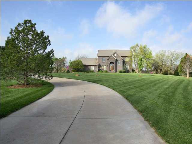 3337 N 124th Ct W, Maize, KS 67223