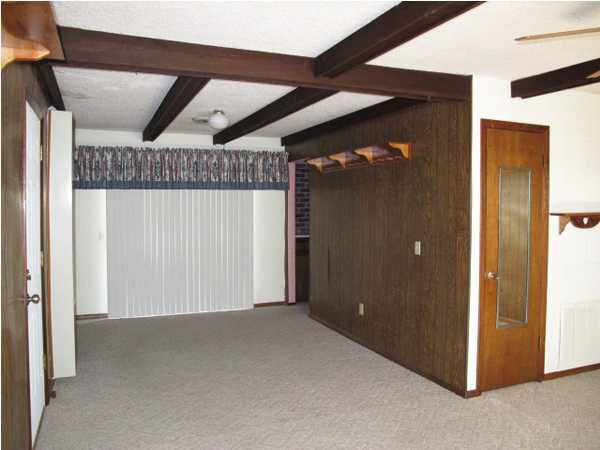 12220 E 75th St, Derby, KS 67037