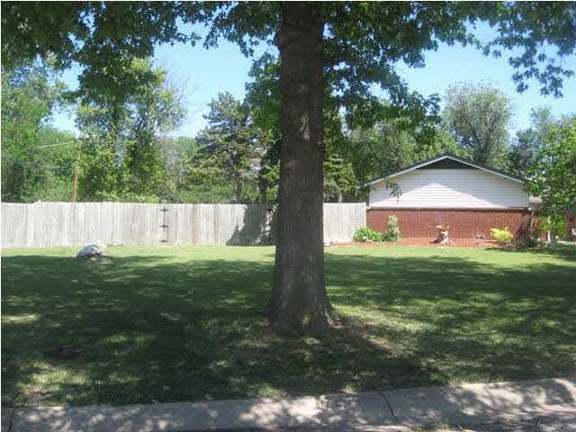 2535 N Fenner, Wichita, KS 67220