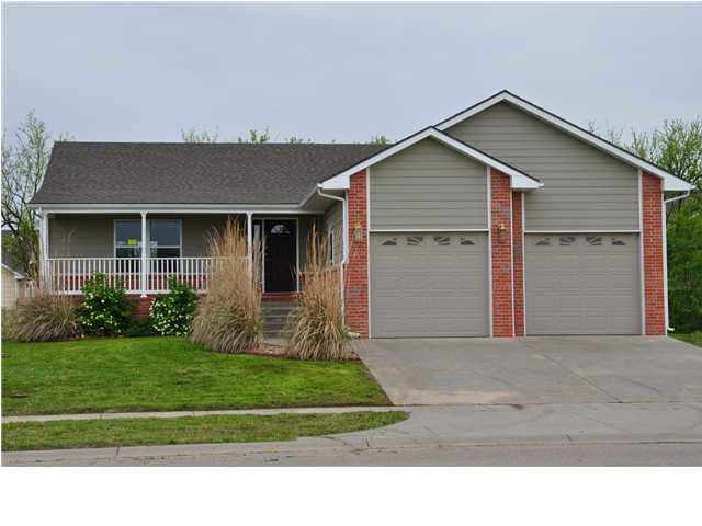 217 W Autumn Blaze, Goddard, KS 67052