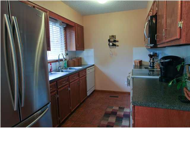 133 W Northwind Dr, Valley Center, KS 67147