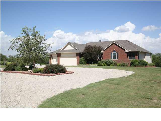 330 N 183rd St W, Goddard, KS 67052
