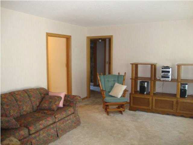 214 E Martha, Mulvane, KS 67110